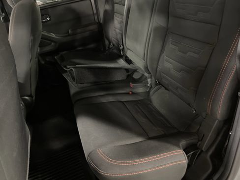 Used 2023 Nissan Frontier PRO-4X w/ Pro Convenience Package image 14