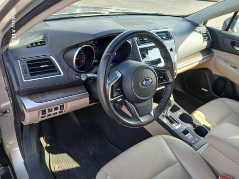 Used 2018 Subaru Outback 2.5i Limited AWD/4WD image 7