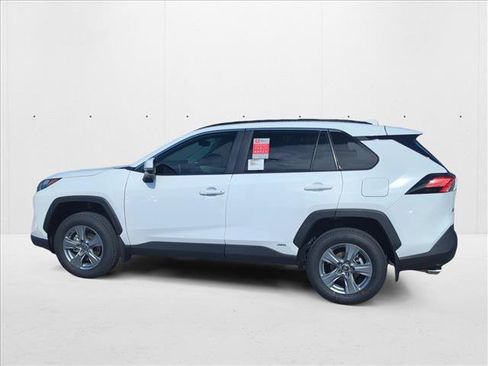 New 2025 Toyota RAV4 XLE image 8