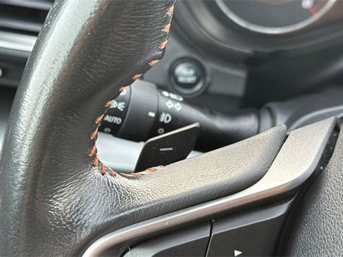 Used 2020 Subaru Crosstrek 2.0i Limited w/ Moonroof Package w/Navigation image 37