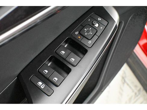 Certified 2025 Kia EV6 Light w/ Light LR Technology Package AWD/4WD image 18