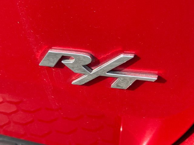 Used 2018 Dodge Durango R/T w/ Technology Group RWD image 5