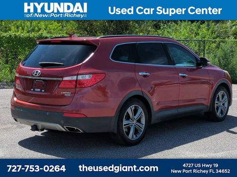 Used 2015 Hyundai Santa Fe Limited w/ Option Group 04 FWD image 5