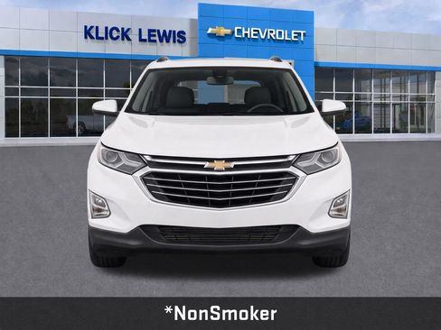 Used 2019 Chevrolet Equinox LT FWD image 2