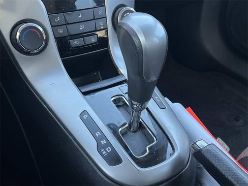 Used 2012 Chevrolet Cruze LS w/ Connectivity Package image 19