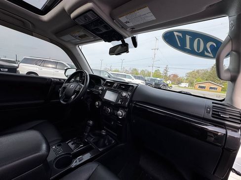 Used 2017 Toyota 4Runner TRD Pro AWD/4WD image 29