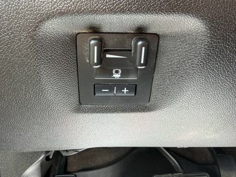 Used 2012 GMC Sierra 2500 Denali w/ Snow Plow Prep Package AWD/4WD image 18