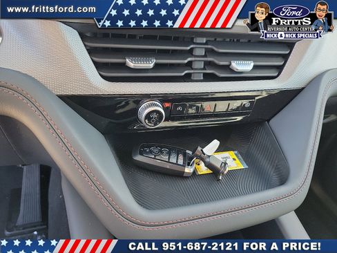 New 2026 Ford Explorer Active w/ Active Comfort Package image 10