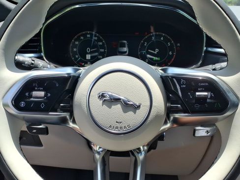 New 2026 Jaguar F-PACE R-Dynamic S AWD/4WD image 11