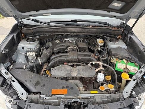 Used 2015 Subaru Forester 2.5i Premium w/ All-Weather Package image 4