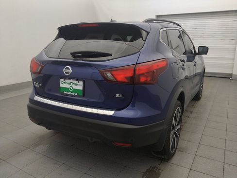 Used 2019 Nissan Rogue Sport SL FWD image 9