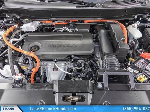 Certified 2025 Honda CR-V Sport-L image 30