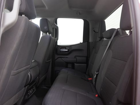 Used 2022 Chevrolet Silverado 1500 LT w/ Z71 Off-Road Package image 19