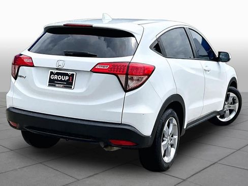 Used 2018 Honda HR-V LX image 13