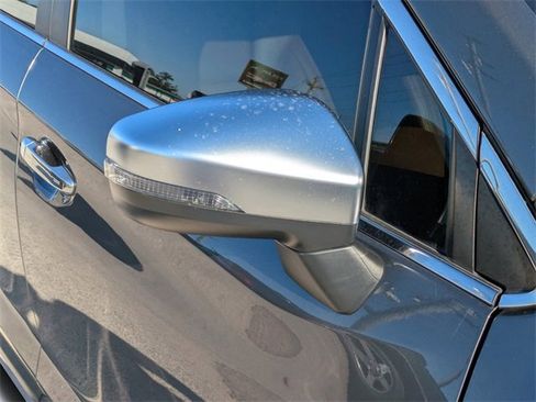 Used 2022 Subaru Ascent Touring image 11