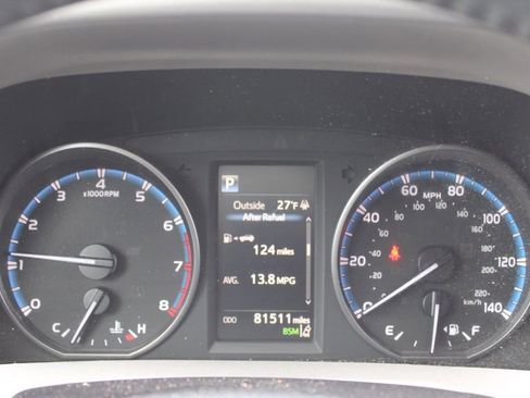 Used 2018 Toyota RAV4 XLE image 34