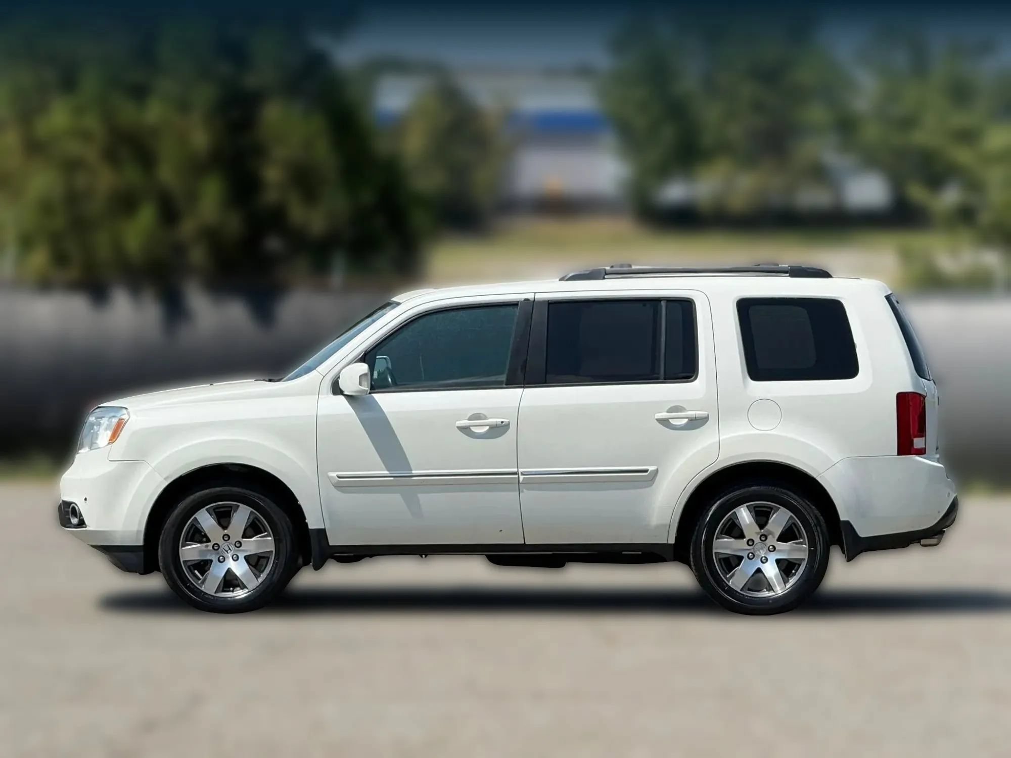 Used 2015 Honda Pilot Touring image 8