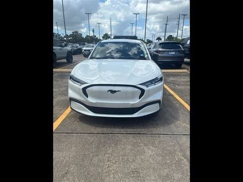 Used 2023 Ford Mustang Mach-E Select RWD image 3