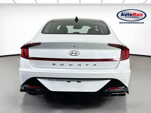 Used 2020 Hyundai Sonata SEL w/ Convenience + Sunroof Package FWD image 8