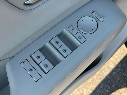 Used 2026 Hyundai Kona SEL Premium image 19