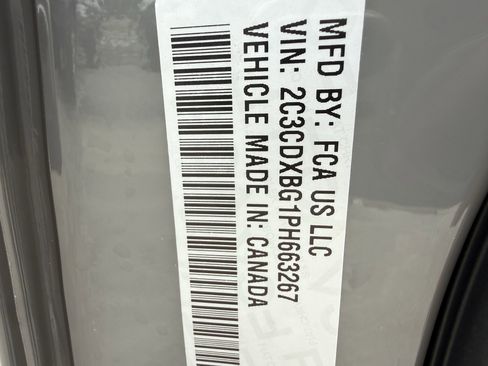 Used 2023 Dodge Charger SXT RWD image 34