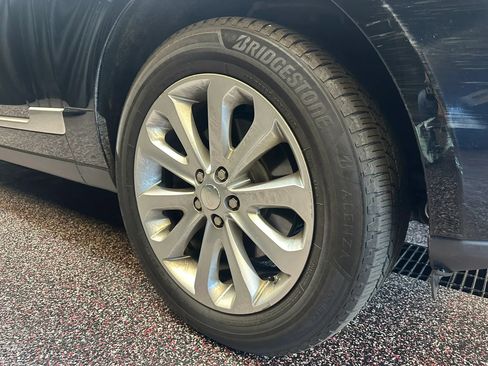 Used 2014 Land Rover Range Rover HSE AWD/4WD image 34