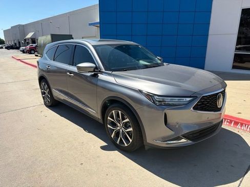 Used 2024 Acura MDX w/ Technology Package FWD image 7