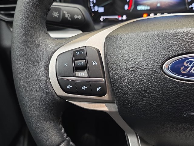 Certified 2023 Ford Explorer XLT AWD/4WD image 16
