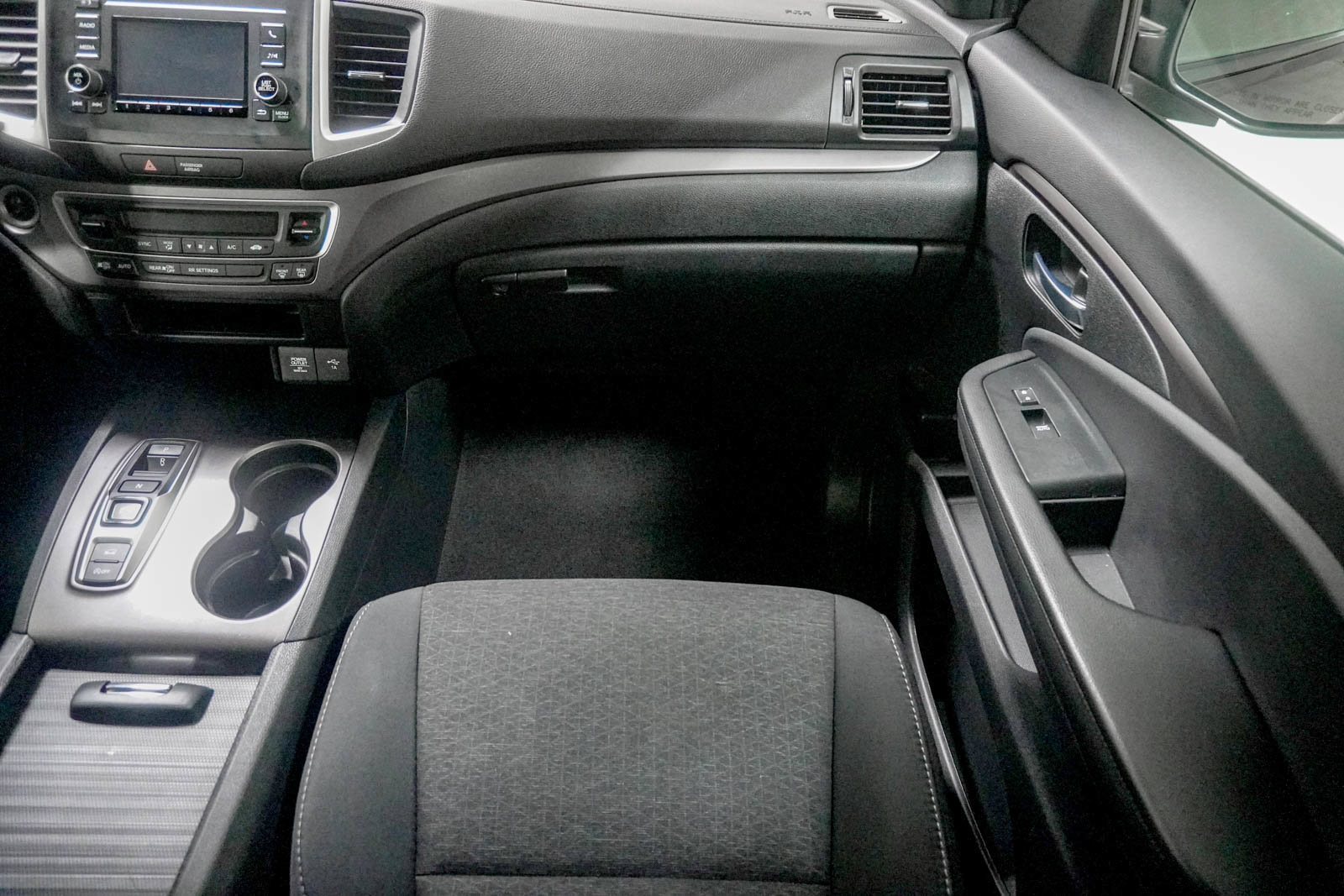 Used 2020 Honda Passport Sport image 28