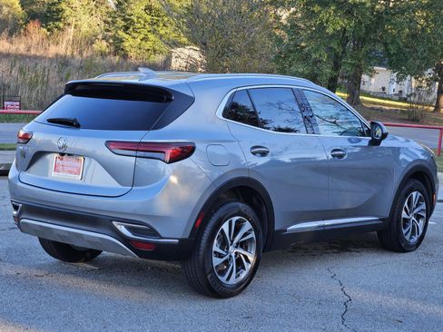 Used 2023 Buick Envision Essence image 6