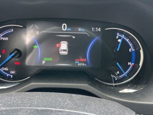 Used 2025 Toyota RAV4 LE AWD/4WD image 1