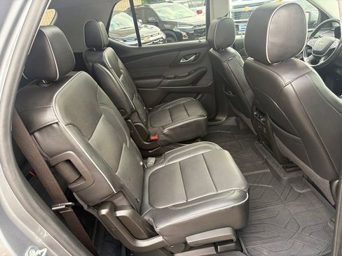 Used 2021 Chevrolet Traverse High Country w/ LPO, Floor Liner Package AWD/4WD image 21