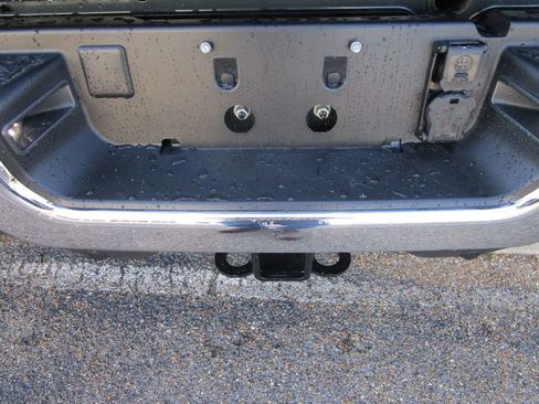 New 2026 RAM 2500 Tradesman AWD/4WD image 17