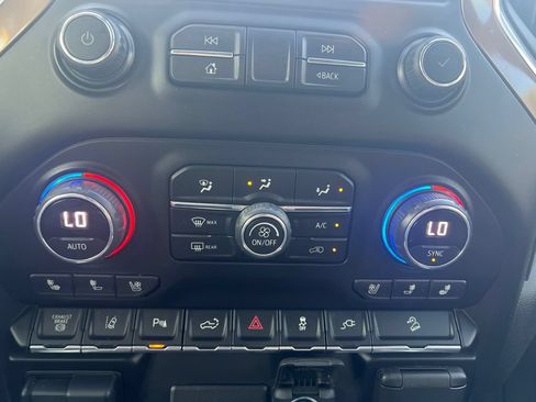 Used 2020 Chevrolet Silverado 2500 High Country w/ Z71 Off-Road Package AWD/4WD image 19