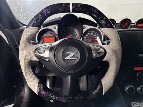 Used 2013 Nissan 370Z Coupe image 18