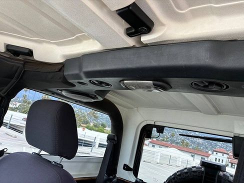 Used 2013 Jeep Wrangler Sport AWD/4WD image 28