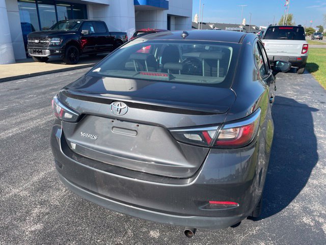 Used 2019 Toyota Yaris LE FWD image 6