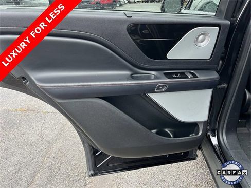 Used 2020 Lincoln Aviator Reserve w/ Equipment Group 201A image 19