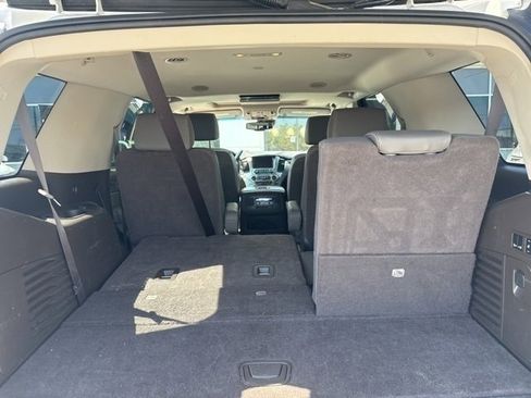 Used 2018 GMC Yukon Denali w/ Denali Ultimate Package image 8
