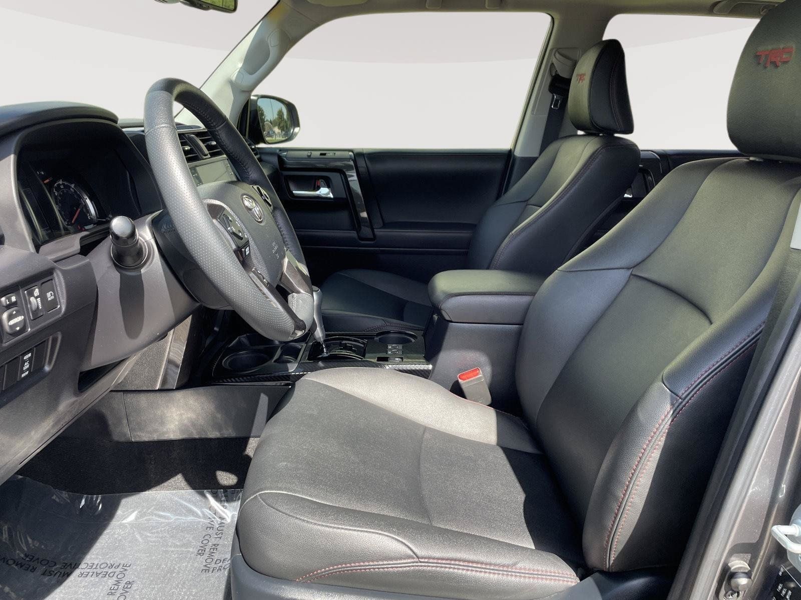 Used 2020 Toyota 4Runner TRD Off-Road Premium w/ Moonroof Package AWD/4WD image 23