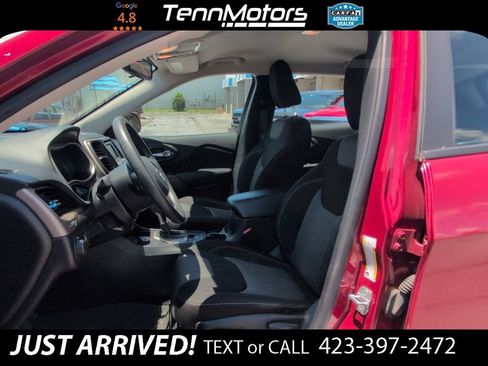 Used 2014 Jeep Cherokee Sport AWD/4WD image 13