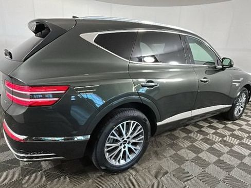 Used 2025 Genesis GV80 2.5T Standard AWD/4WD image 2