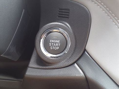 New 2025 Subaru Outback Premium image 11