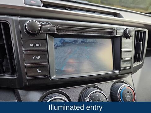 Used 2014 Toyota RAV4 LE image 12