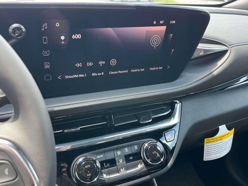 New 2026 Buick Envista Sport Touring w/ Convenience I Package FWD image 27