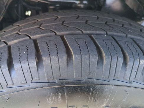 Used 2016 Toyota 4Runner SR5 image 11