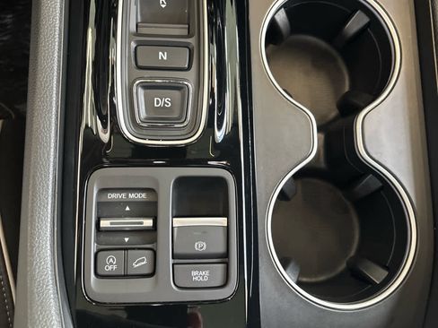 Used 2023 Honda Pilot Elite image 31