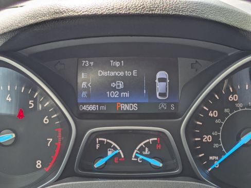 Used 2018 Ford Escape SE FWD image 22