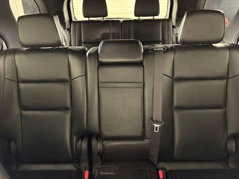 Used 2024 Dodge Durango GT RWD image 41