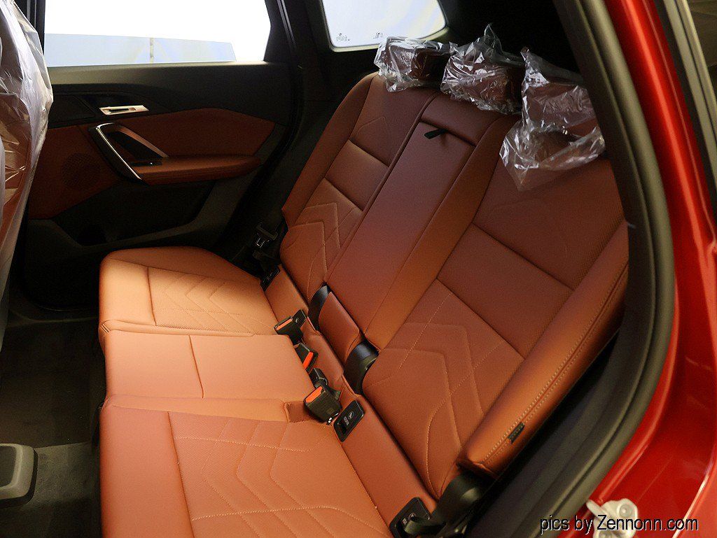 New 2027 BMW X1 xDrive28i AWD/4WD image 11